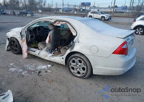 2010 Ford Fusion Se z USA, uszkodzony, nr VIN 3FAHP0HAXAR318503